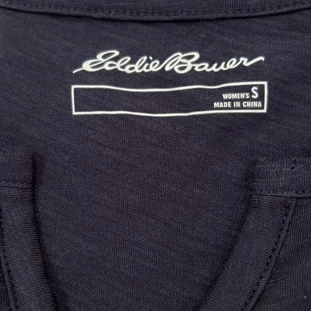 NWT Eddie Bauer Size Small Semi-Sheer Navy Wide Strap Tank Athletic Sporty - Picture 12 of 15